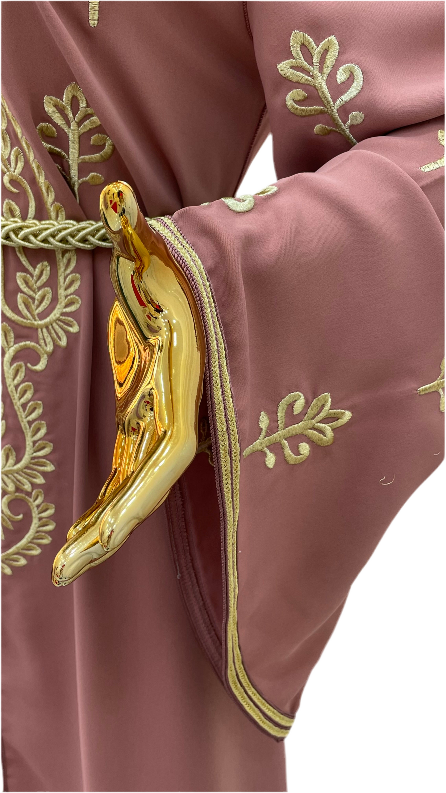 Caftan en Bois de Rose & Doré Brodé