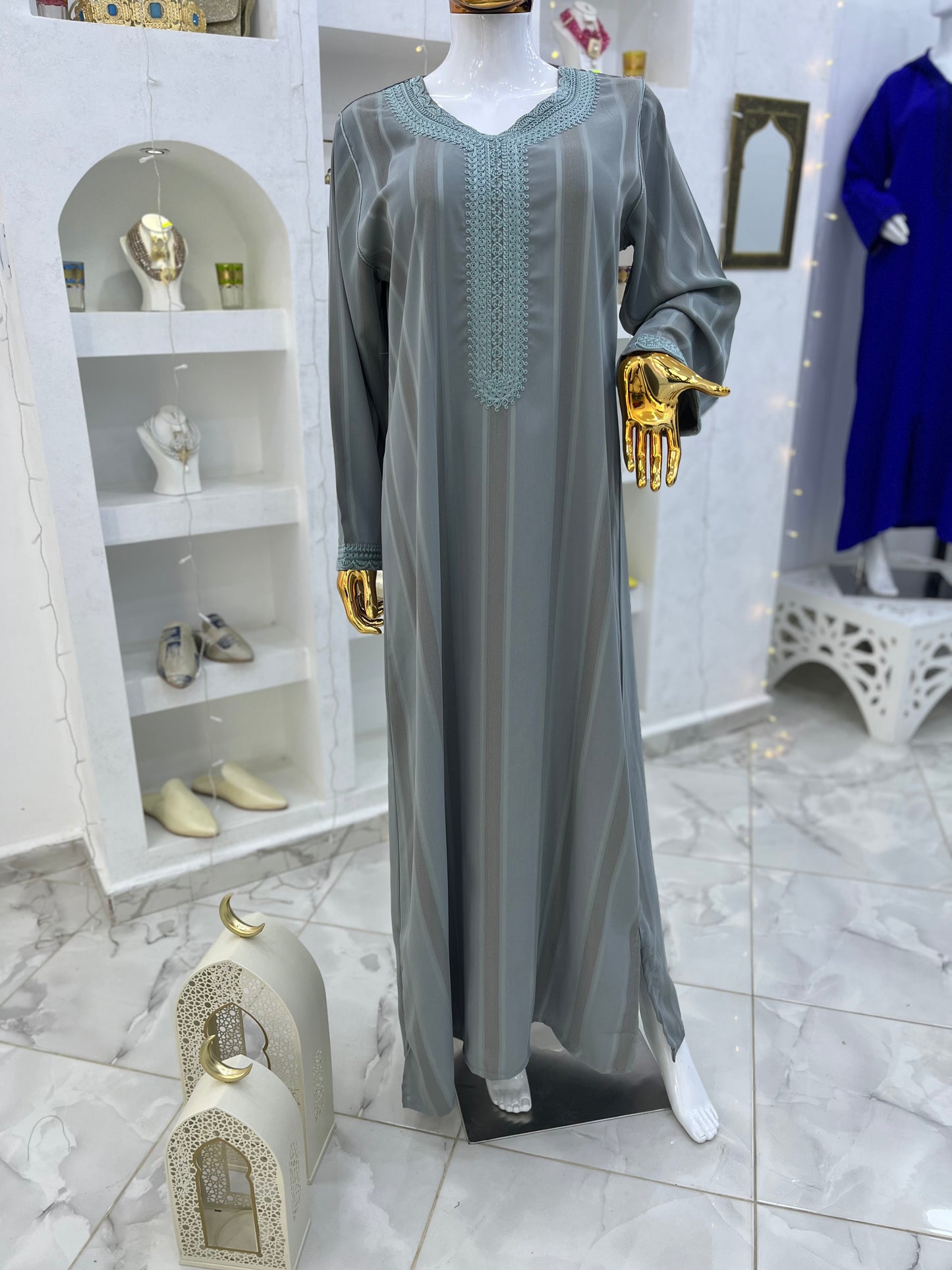 Robe d’hôtesse | Gris