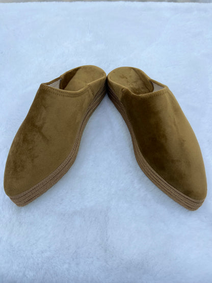 Babouche en Velours À Talons Compensés | Camel