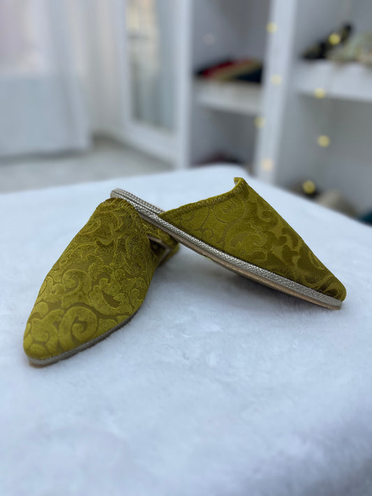 Babouche en Velours de Soie | Moutarde