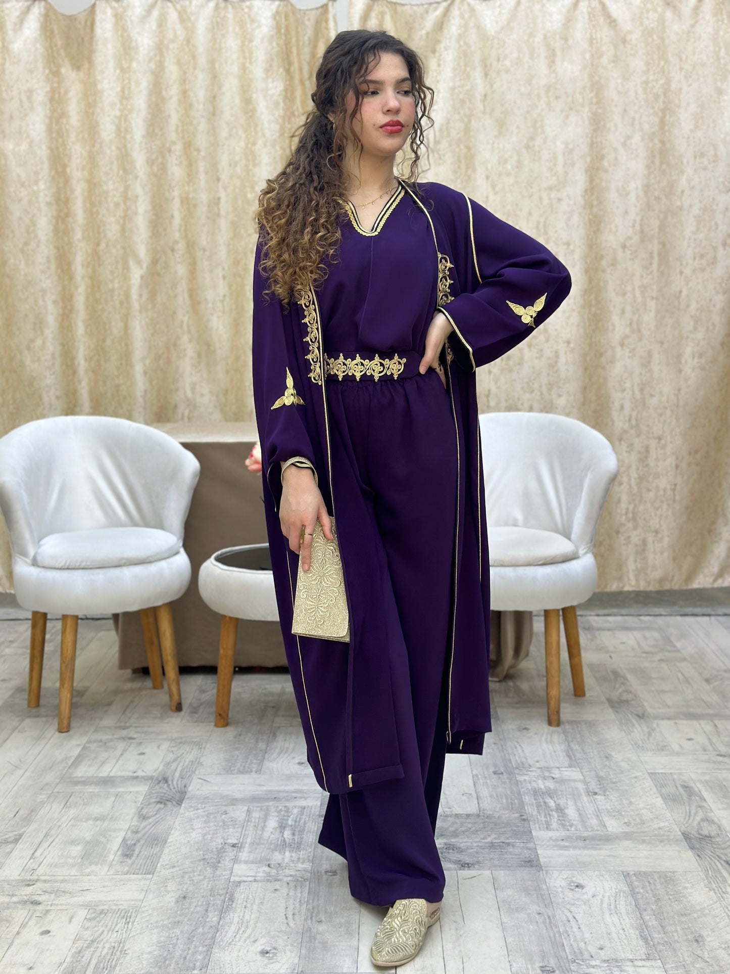 Ensemble de trois pièces violet foncé 