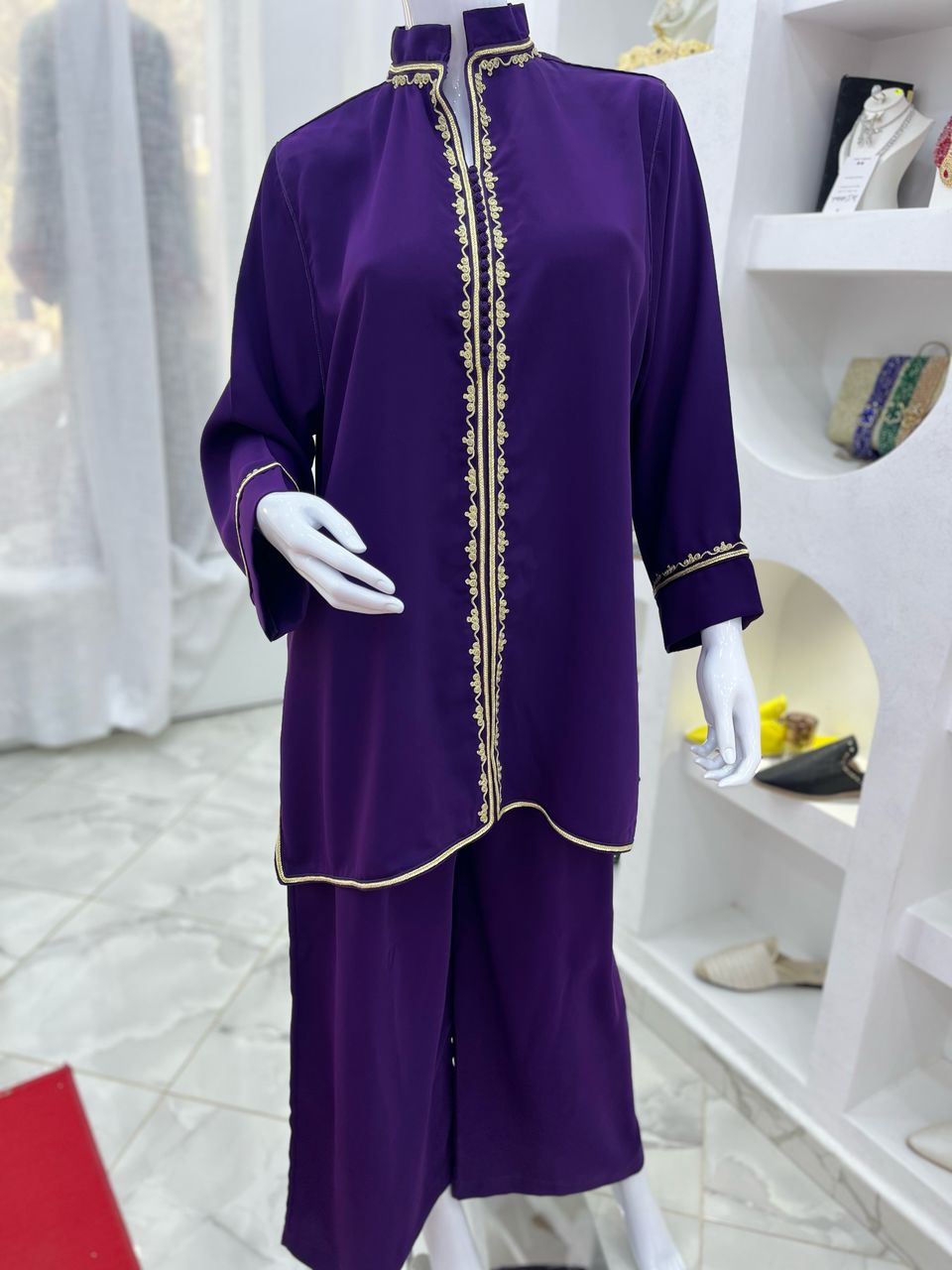 Jabador Aubergine